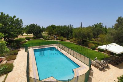 Detached Villa For Sale  in  Aphrodite Hills