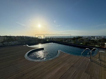 Penthouse For Sale  in  Chlorakas