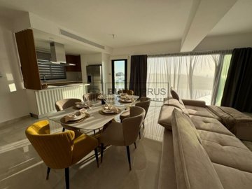 Penthouse For Sale  in  Chlorakas