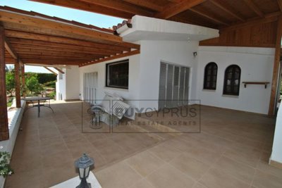 Detached Villa For Sale  in  Coral Bay