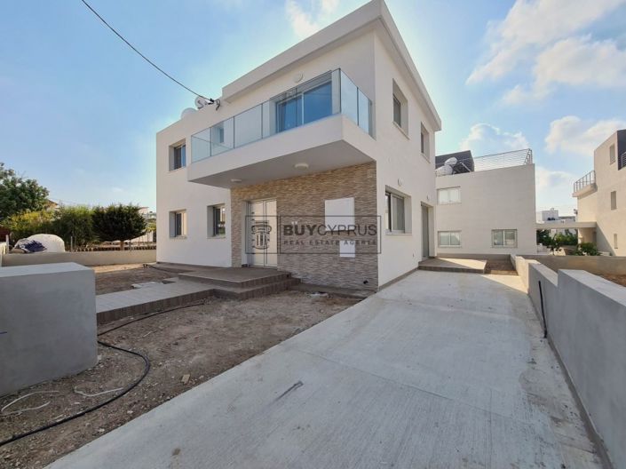 Image No.1-5 Bed Villa for sale