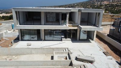 Detached Villa For Sale  in  Peyia