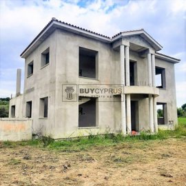 Detached Villa For Sale  in  Polemi