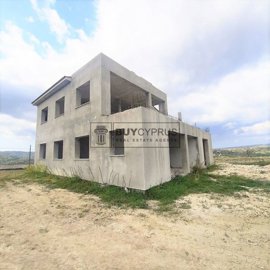 Detached Villa For Sale  in  Polemi