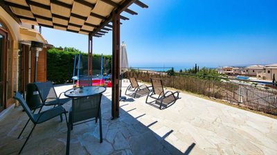 Apartment For Sale  in  Aphrodite Hills