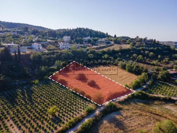 Residential Land  For Sale  in  Theletra