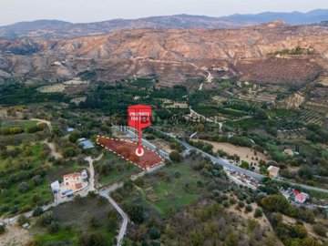 Residential Land  For Sale  in  Giolou