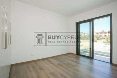 Town House For Sale  in  Mesoyi