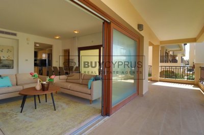 Apartment For Sale  in  Aphrodite Hills