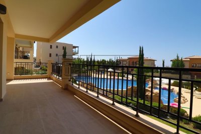 Apartment For Sale  in  Aphrodite Hills