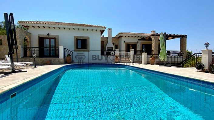 Image No.1-4 Bed Villa for sale