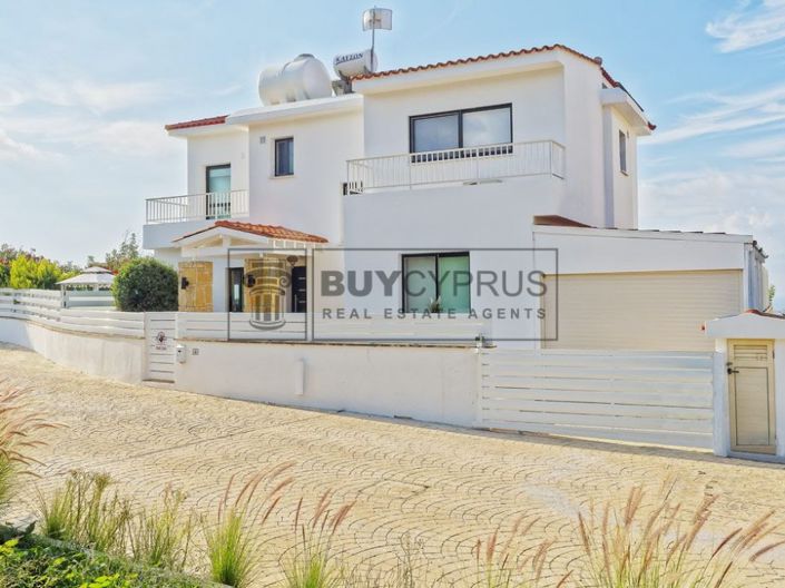 Image No.1-4 Bed Villa for sale