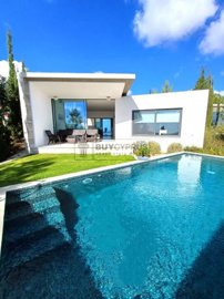 Detached Villa For Sale  in  Tsada