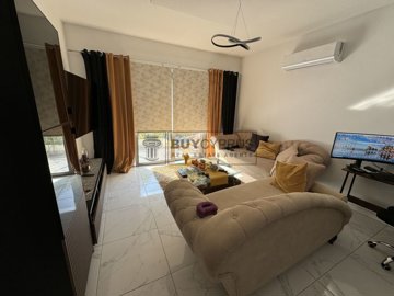 Apartment For Sale  in  Tombs of the Kings