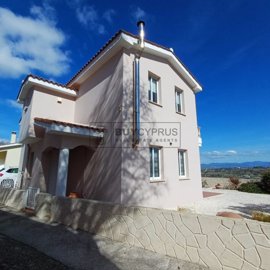 Detached Villa For Sale  in  Tsada