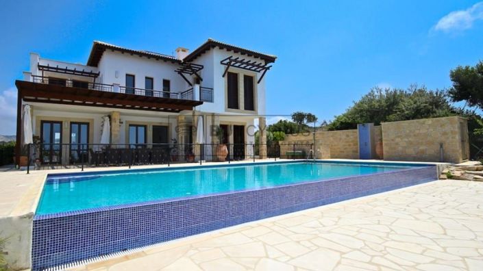 Image No.1-5 Bed Villa for sale