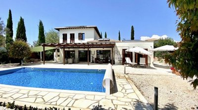 Detached Villa For Sale  in  Aphrodite Hills