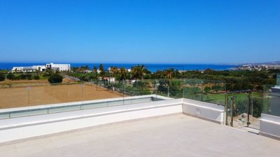 Detached Villa For Sale  in  Chlorakas