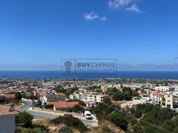 Detached Villa For Sale  in  Peyia