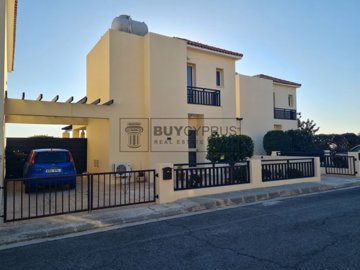 Detached Villa For Sale  in  Peyia