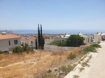 Residential Land  For Sale  in  Peyia