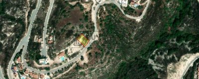 Residential Land  For Sale  in  Tsada