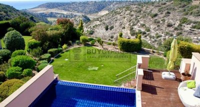 Detached Villa For Sale  in  Aphrodite Hills