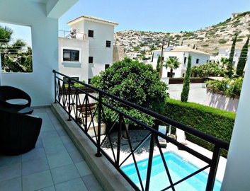 Detached Villa For Sale  in  Peyia