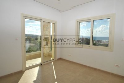 Detached Villa For Sale  in  Kissonerga