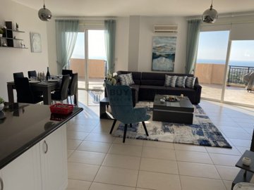 Apartment For Sale  in  Mesa Chorio