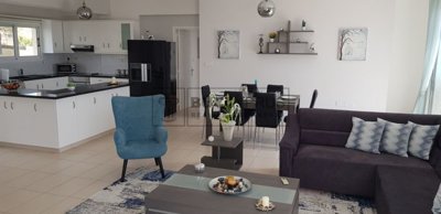 Apartment For Sale  in  Mesa Chorio