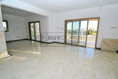 Detached Villa For Sale  in  Sea Caves