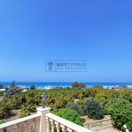 Detached Villa For Sale  in  Agia Marina Chrysochous