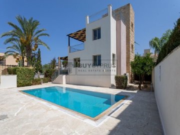 Detached Villa For Sale  in  Polis