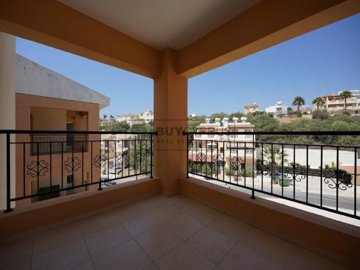 Apartment For Sale  in  Chlorakas