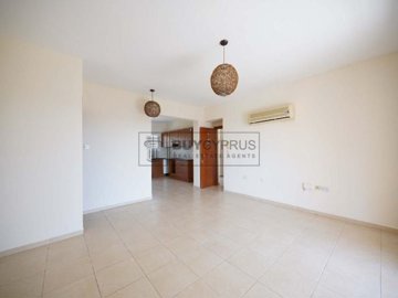 Apartment For Sale  in  Chlorakas