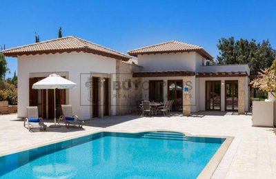 Detached Villa For Sale  in  Aphrodite Hills