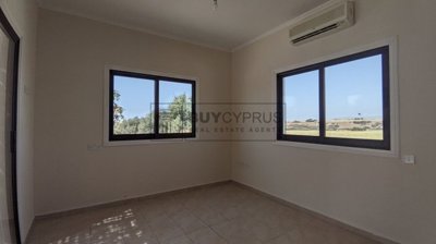 Detached Villa For Sale  in  Kouklia