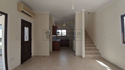 Detached Villa For Sale  in  Kouklia