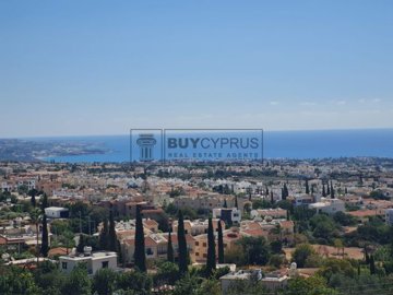 Building For Sale  in  Peyia