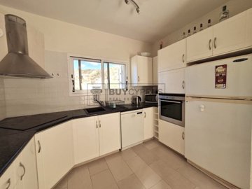 Detached Villa For Sale  in  Tsada