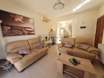 Detached Villa For Sale  in  Tsada