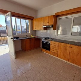 Detached Villa For Sale  in  Anavargos