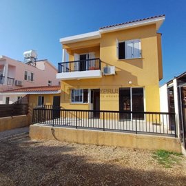 Detached Villa For Sale  in  Anavargos