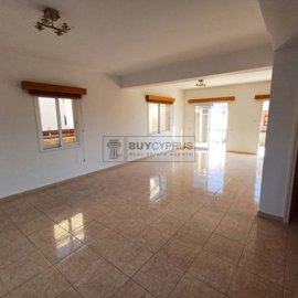 Detached Villa For Sale  in  Anavargos