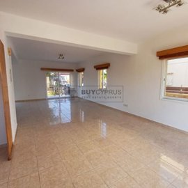 Detached Villa For Sale  in  Anavargos