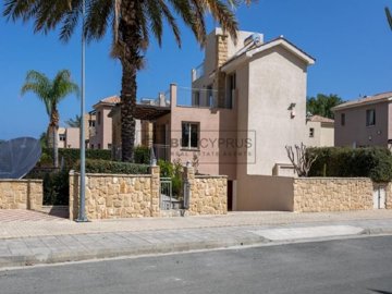 Detached Villa For Sale  in  Polis