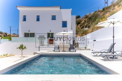 Detached Villa For Sale  in  Kissonerga