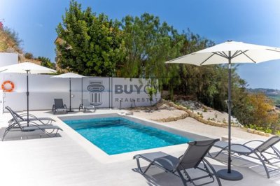 Detached Villa For Sale  in  Kissonerga