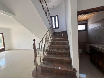 Detached Villa For Sale  in  Ypsonas